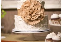 Sugared Burlap Cake Recipe: Rustic Decorative Cake Tutorial