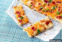Cheesy Loaded Cauliflower Bread Recipe for Low-Carb Comfort Food