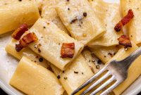 Rigatoni alla Gricia Recipe: Classic Roman Pork-Bacon Pasta