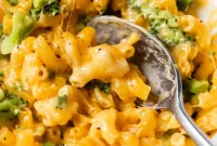 Quick Microwave Mac and Cheese in 5 Minutes