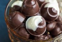 Decadent Chocolate-Covered Macadamia Nuts: Homemade Recipe & Tips