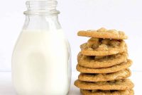 Gluten-Free White Chocolate Macadamia Nut Cookies
