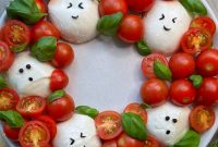 Festive Christmas Wreath Salad Recipe for Holiday Parties