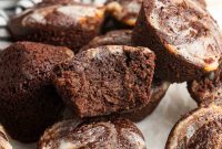 Cheesecake Brownie Bites: Mini Dessert Recipe for Parties