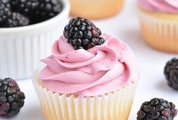 Blackberry Cupcakes with Lemon Glaze — Moist Summer Recipe