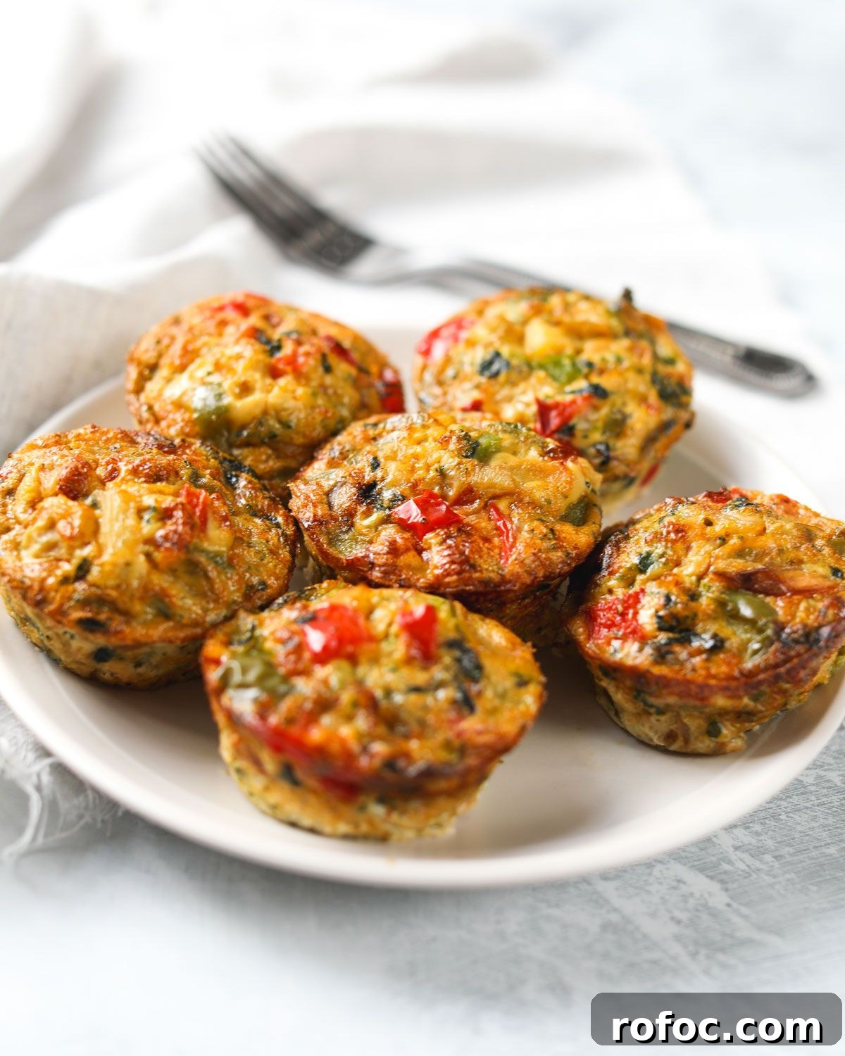 31 Simple Breakfast Meal Prep Ideas for Busy Mornings 8 Egg Muffin Cups with Veggies