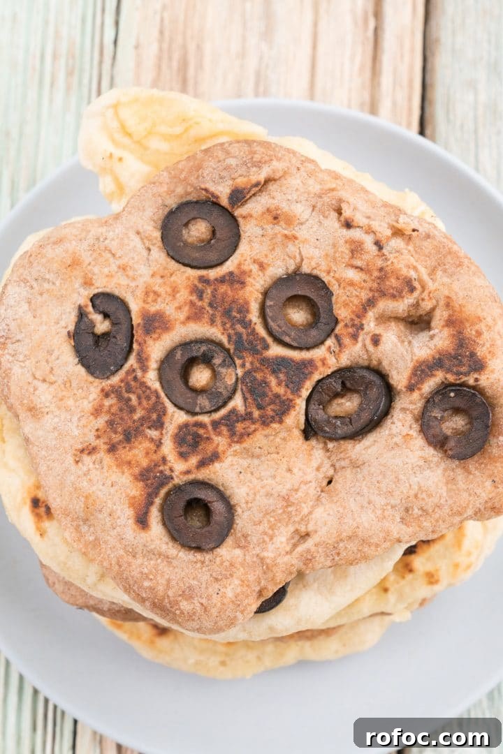 Quick No-Yeast Flatbread Recipe for Soft, Homemade Loaves 4 pan-fried Flatbread