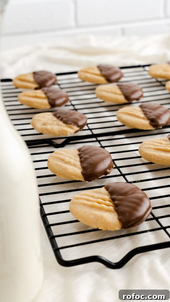 Heart-Shaped Peanut Butter Cookies Recipe for Valentine’s Day 6 Heart shaped Valentine’s day peanut butter cookies.