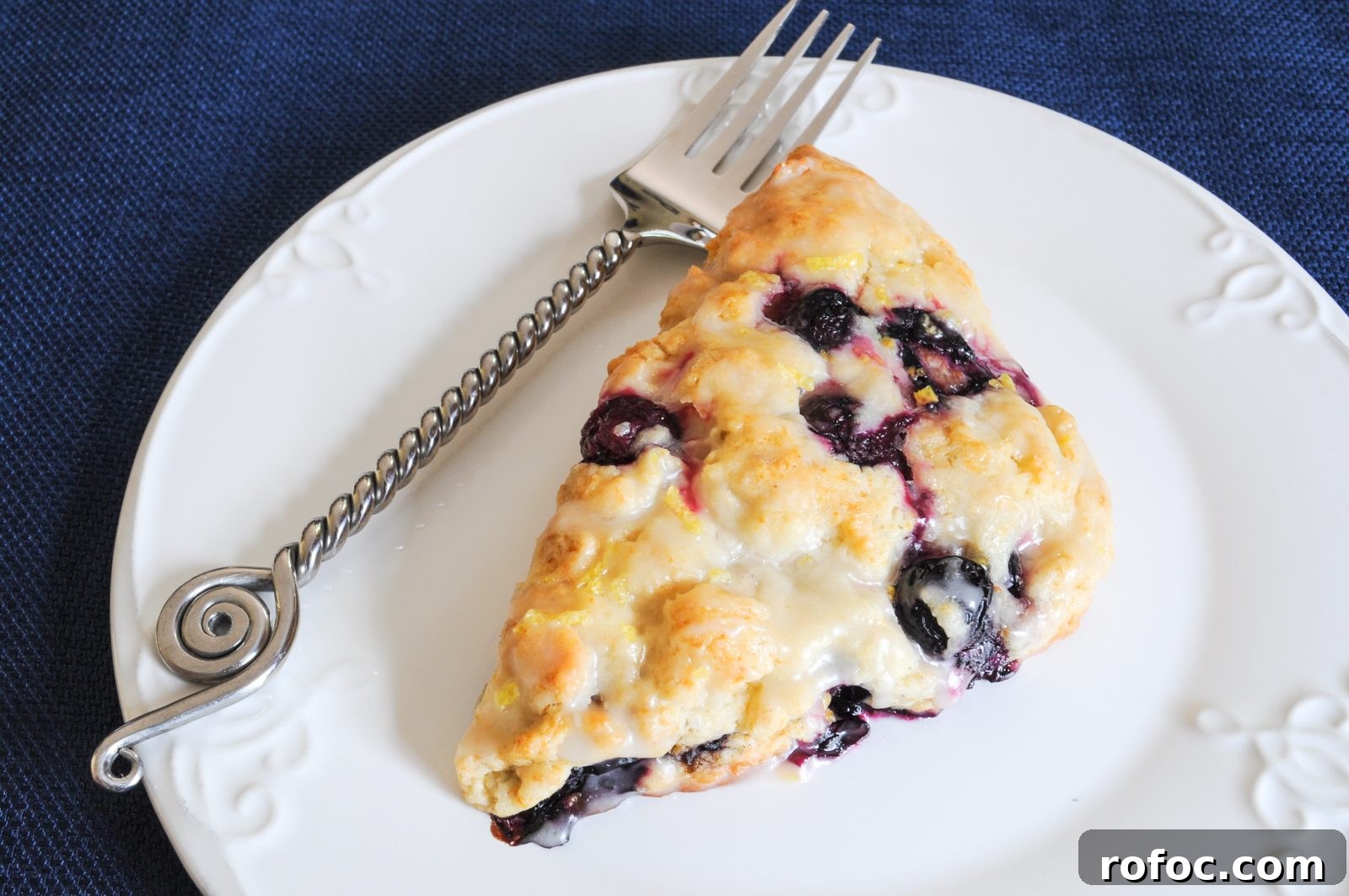 Blueberry Scones with Lemon Glaze Blueberry Scones with Lemon Glaze