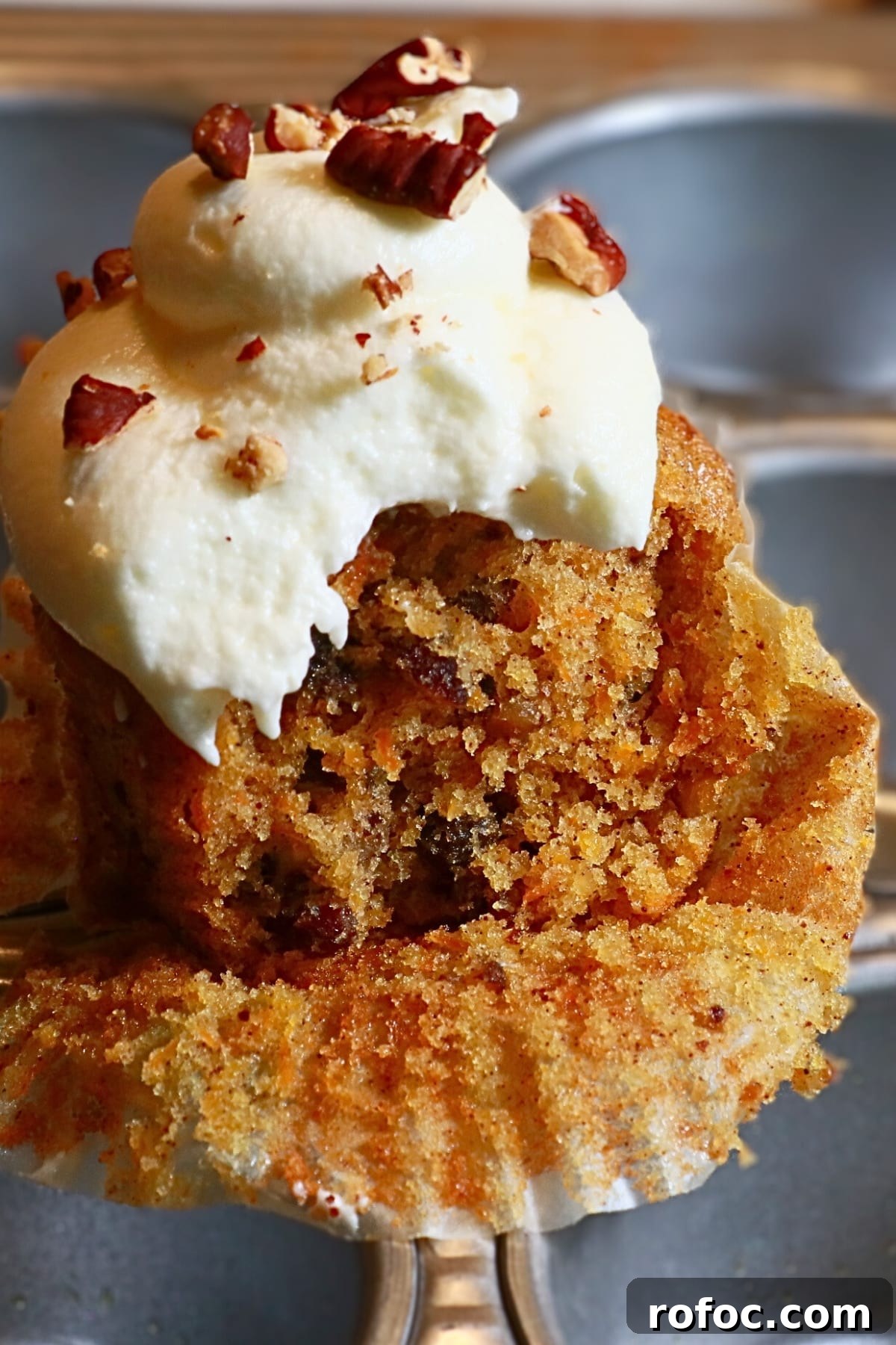 Moist Carrot Cake Cupcakes with Cream Cheese Frosting 3 img 18063 2