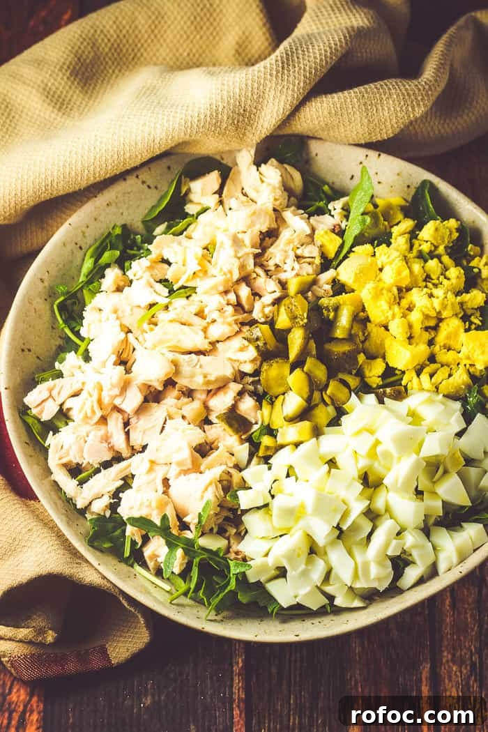 Spinach, Egg & Dill Pickle Salad with Chicken