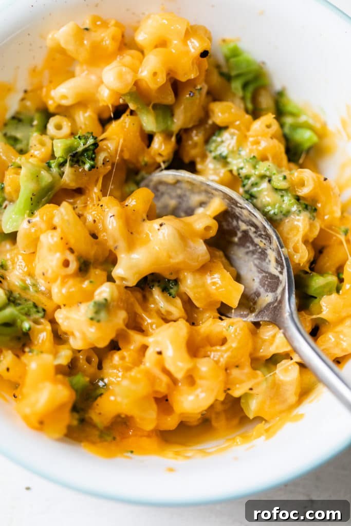 Quick Microwave Mac and Cheese in 5 Minutes 7 pasta with cheese and broccoli