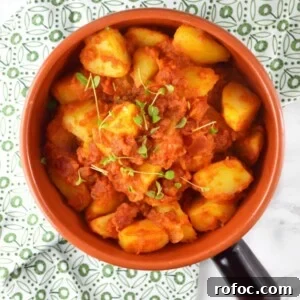 Tomato and Marjoram Roasted Potatoes — Italian Side Dish 3 Patate Rifatte (redone potatoes) are a great potato side dish made from leftover boiled potatoes, fried with garlic and herbs and cooked in a delicious tomato sauce. www.insidetherustickitchen.com