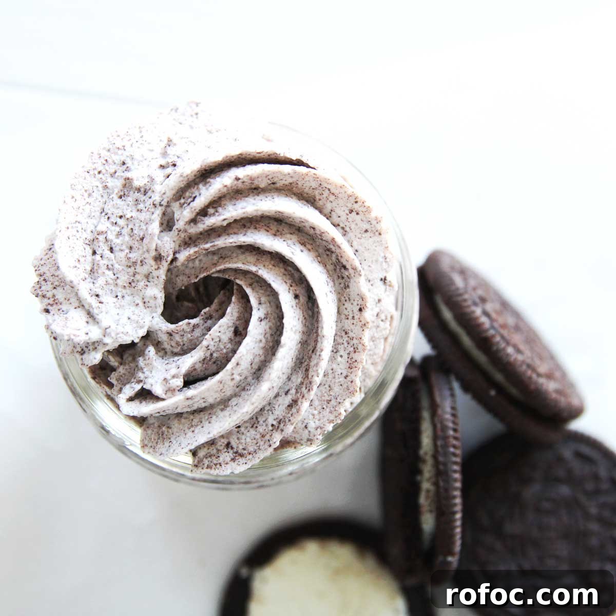 Cinnamon-Spiced Whipped Cream with Cream Cheese Stabilizer 11 Oreo Whipped Cream