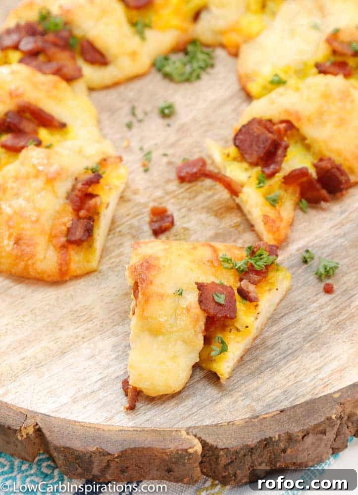 Keto Bacon, Egg & Cheese Breakfast Wreath Recipe 18 Keto Bacon, Egg and Cheese Breakfast Wreath Recipe