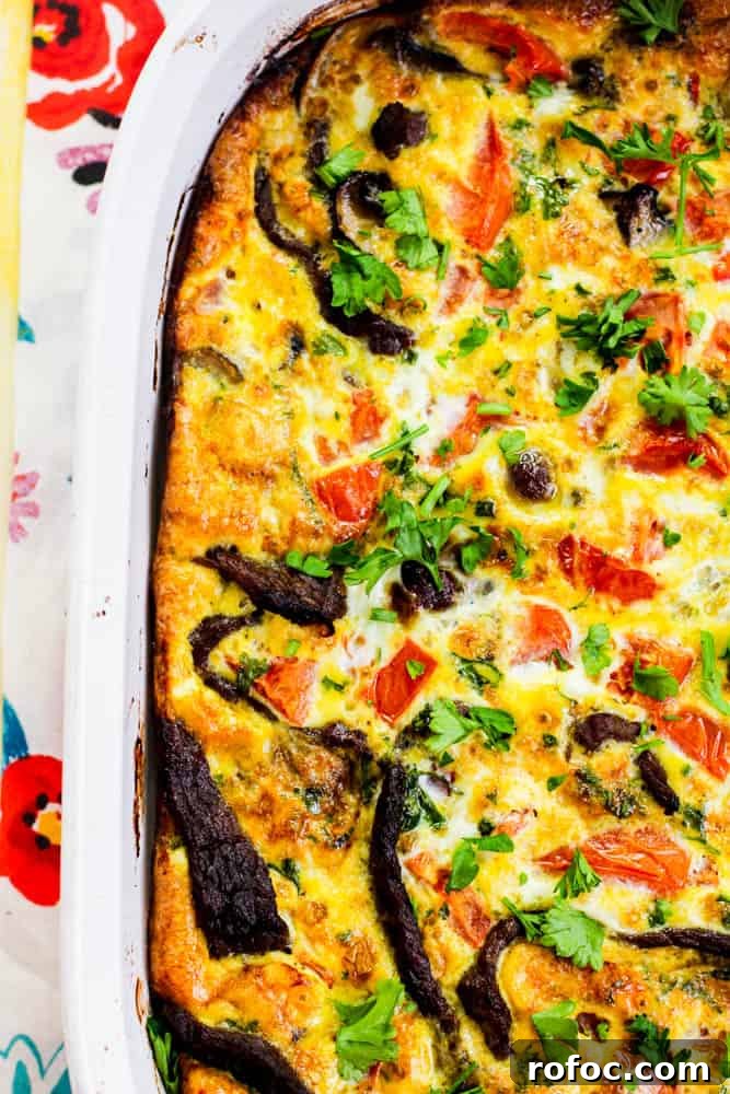 Keto Bacon, Egg & Cheese Breakfast Wreath Recipe 6 Low Carb Breakfast Casserole with Steak, Onions and Mushrooms