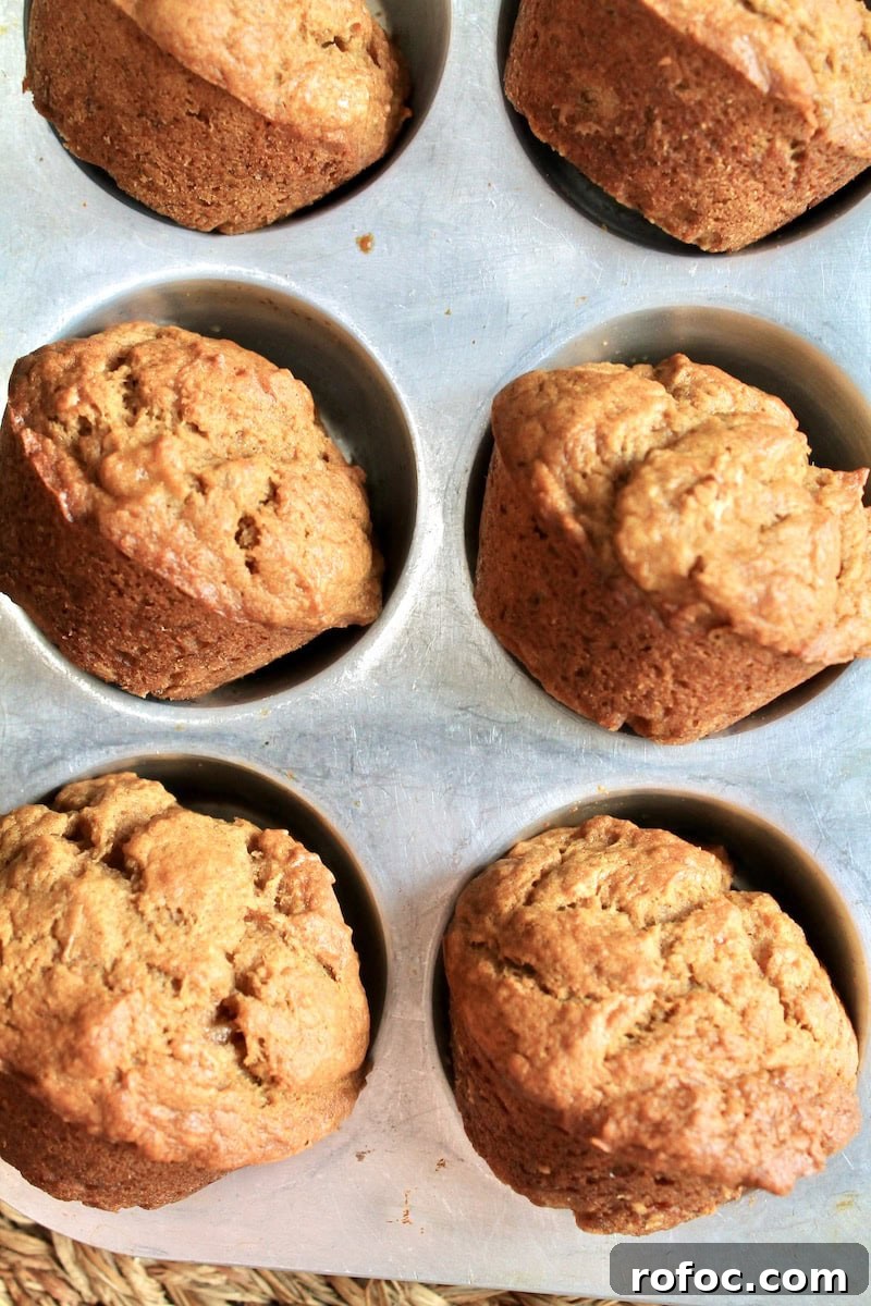Pumpkin Banana Muffins for Fall: Moist Spiced Muffin Recipe 2 easy banana bread muffins