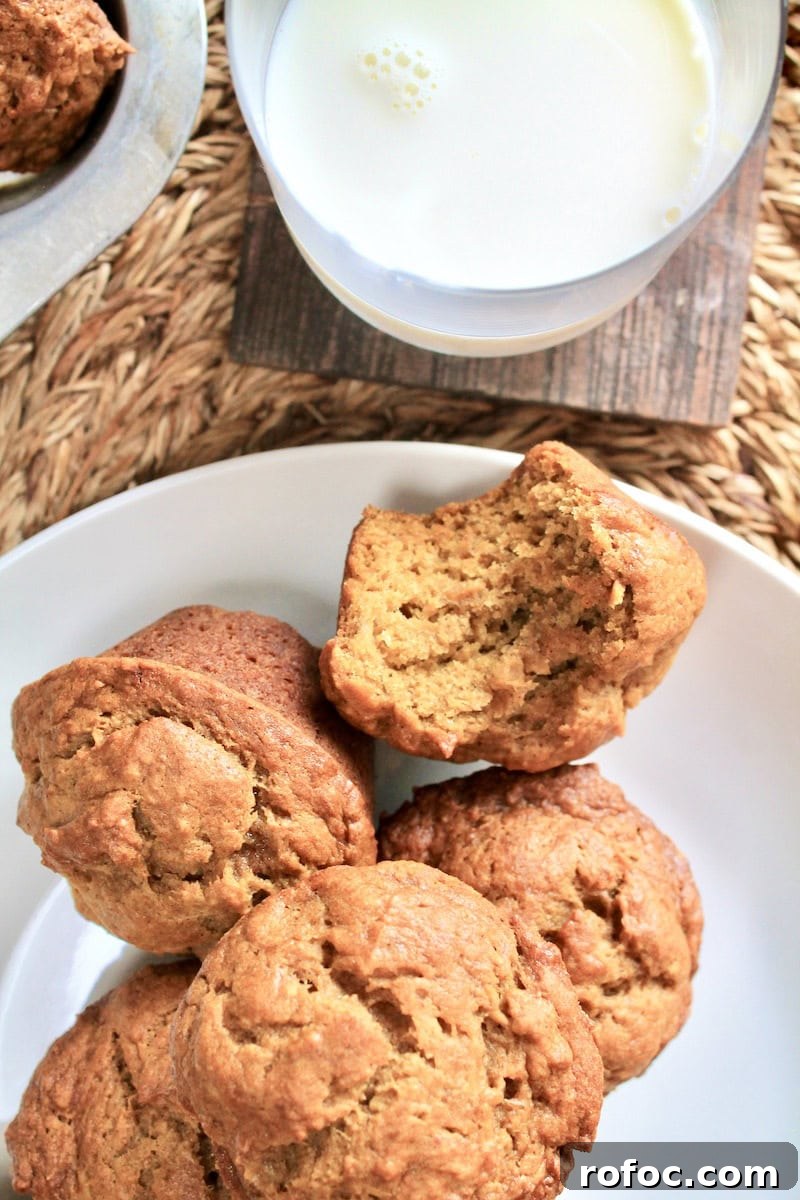 Pumpkin Banana Muffins for Fall: Moist Spiced Muffin Recipe 3 pumpkin banana muffins for breakfast
