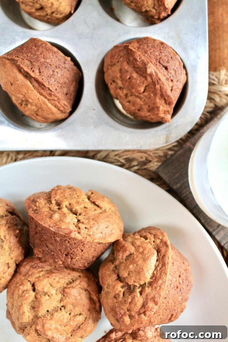 Pumpkin Banana Muffins for Fall: Moist Spiced Muffin Recipe 5 moist muffins with banana and pumpkin