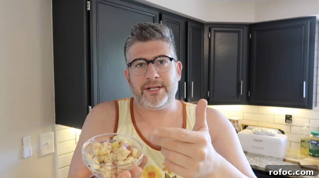 La Scala Pasta Salad Recipe: Classic Italian-Inspired Dish 16 Man giving a thumbs up