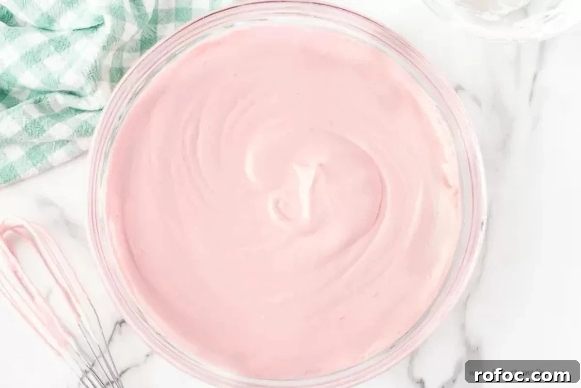 Strawberry Jello Pie: Quick No-Bake Summer Dessert Recipe 3 Strawberry Pie Filling in a clear bowl.