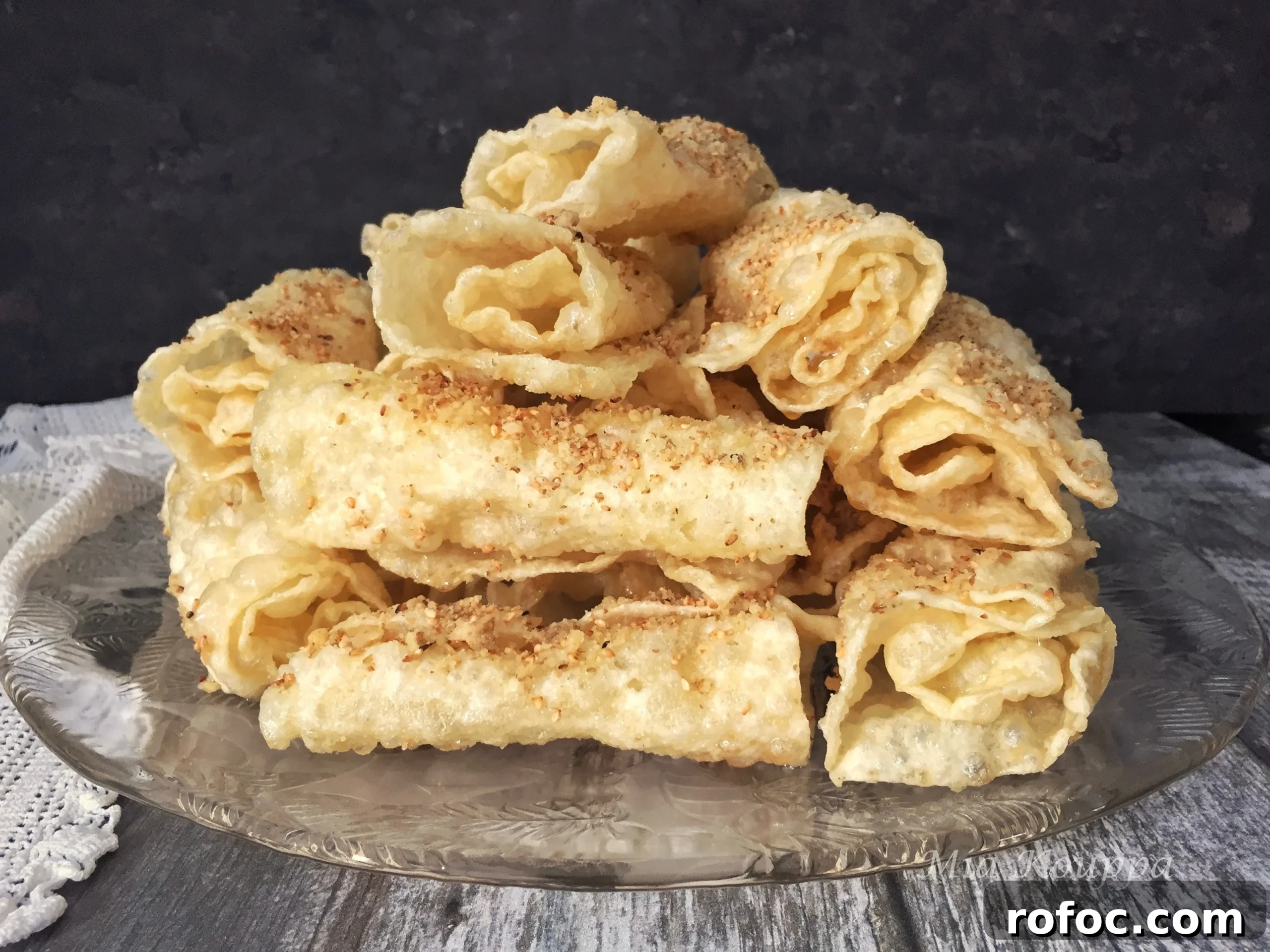 Greek Diples Dessert: Crispy Honey-Fried Pastry from Greece 2 Diples (Δίπλες)
