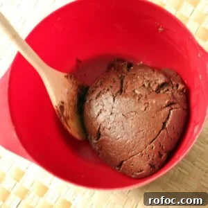 4-Ingredient Nutella Chocolate Cookies 4 img 494 14