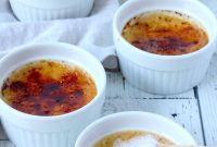 Crème Brûlée Recipe: Classic French Custard with Caramelized Top