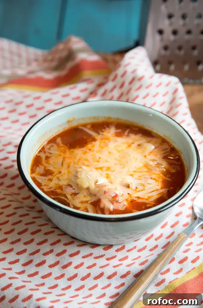 Hearty Pizza Soup Recipe: Cheesy Tomato and Italian Sausage Stew 2 paleo pizza soup