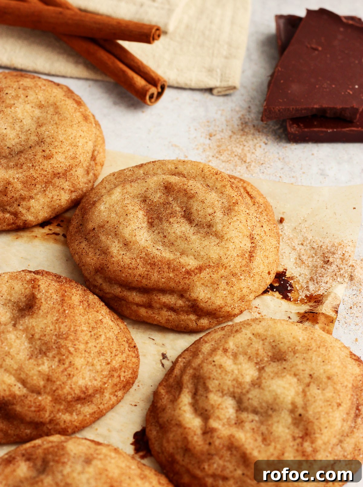 Churro Cookies: Chocolate-Stuffed Snickerdoodle Recipe 5 churro cookies