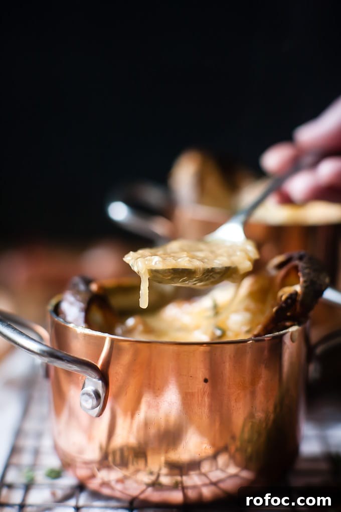 Classic French Onion Soup Recipe with Rich Caramelized Onions 6 img 8224 6