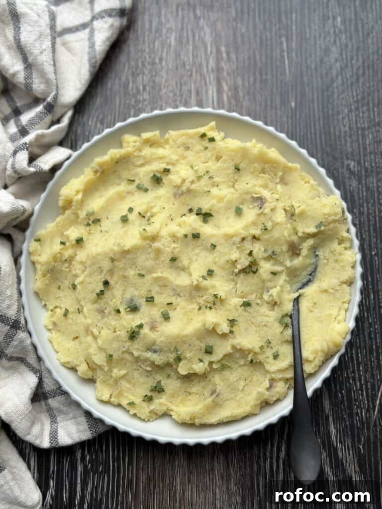 Silky Oven-Baked Mashed Potatoes with Creamy Texture 2 mashed potatoes in a bowl