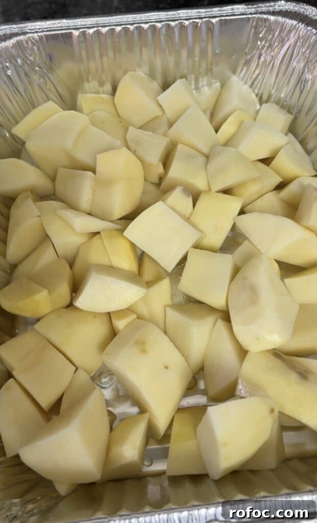 Silky Oven-Baked Mashed Potatoes with Creamy Texture 3 cubed potatoes for mashed potatoes