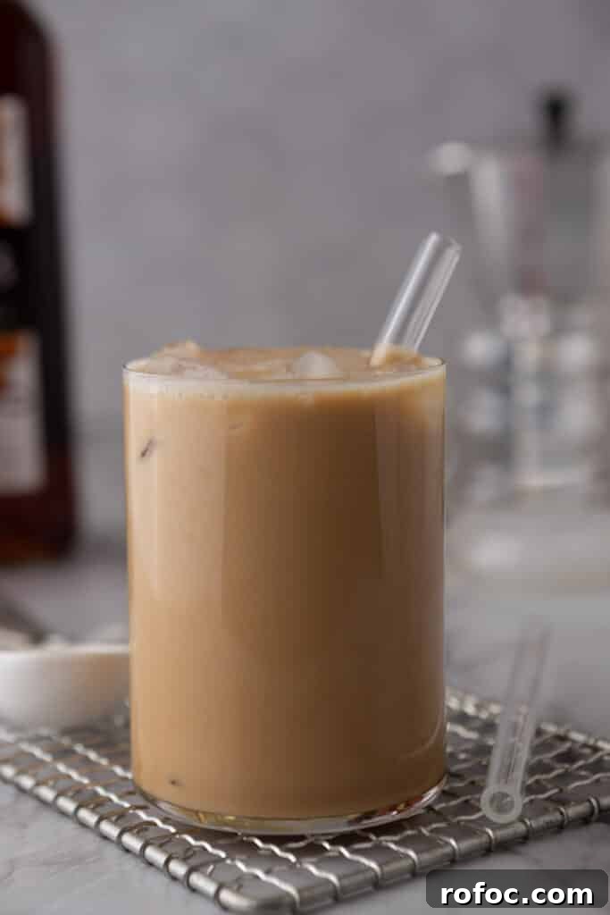 Viral Whole Foods Brown Butter Cookie Latte Recipe for Home Brewing 7 straight on shot of brown butter cookie latte drink