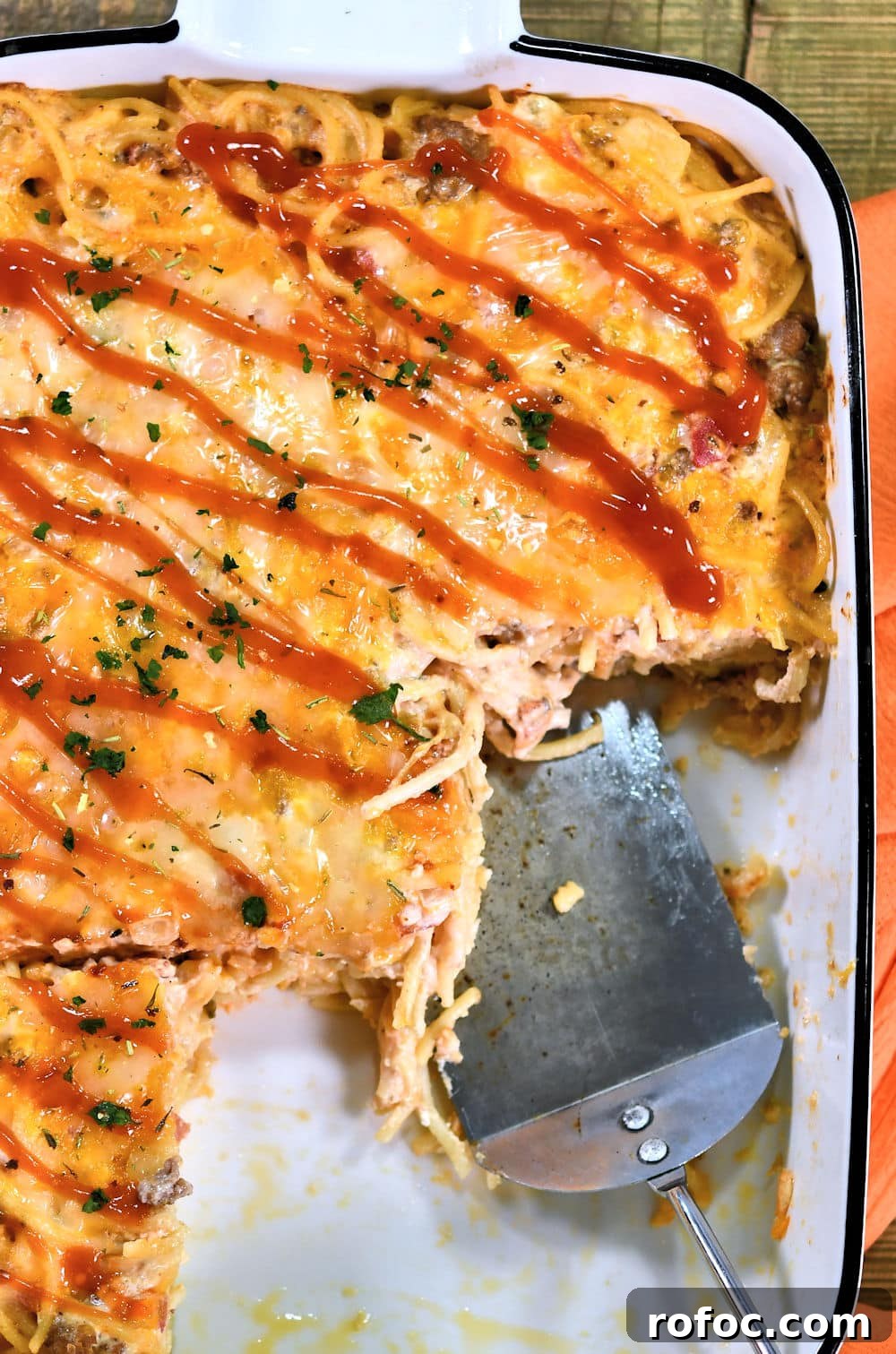 24Bite: Ground Beef Baked Spaghetti Casserole Recipe by Christian Guzman