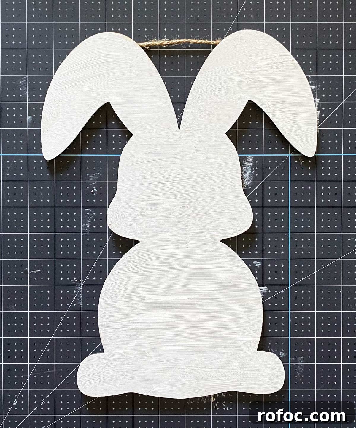 DIY Plaid Painted Easter Bunny