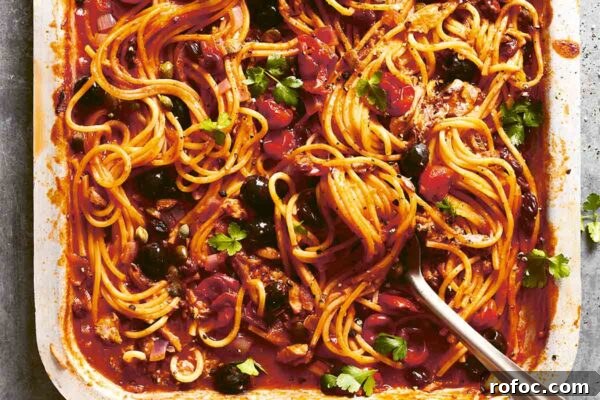 A tray of one-pan spaghetti puttanesca